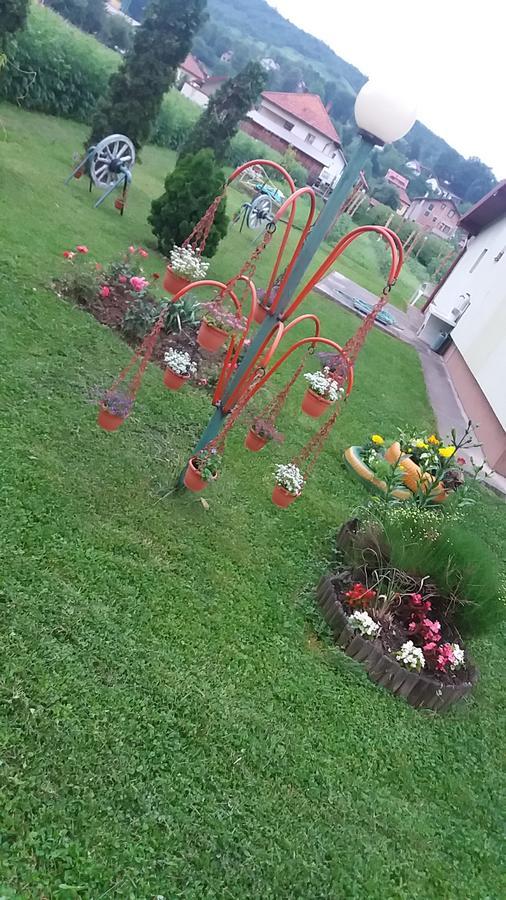 Sobe Majda Ξενοδοχείο Visoko Εξωτερικό φωτογραφία
